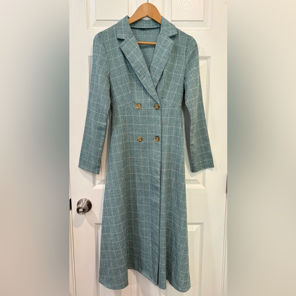 Elegant Double-Breasted Plaid Coat Dress